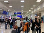 Celebran hoteleros de Quintana Roo restauración de visa electrónica a turistas brasileños