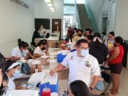 Aplican cientos de vacunas contra sarampión en el Palacio Nuevo de Playa del Carmen