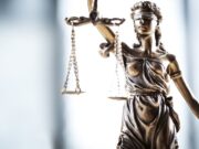 Opinión | Justicia ciega…a veces sorda y los juzgadores politizados | Y la vida siguió… | Hugo Alday Nieto