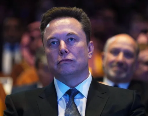 La justicia francesa cita a declarar a Musk y allana la sede de X