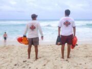 Registra Protección Civil 18 salvamentos acuáticos en las playas de Cancún