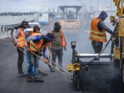 Muestra gobierno estatal video de cómo está la obra del puente vehicular sobre la laguna Nichupté