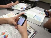 Diputado del PT acusa congelamiento de iniciativa para prohibir en Quintana Roo el uso de celulares en las aulas