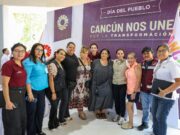 Lleva Ana Paty Peralta servicios y descuentos a familias de la Sm. 259
