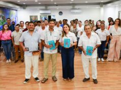 Presentan en Isla Mujeres el libro “Mi sal, el remo y la tormenta” de Luciano Núñez