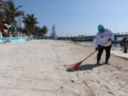 Refuerza gobierno de Blanca Merari la limpieza de playas de Puerto Morelos por Semana Santa