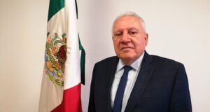 Pájaros en el Alambre | Levanta PT la mano de Rafa Marín, lo registrará también como su candidato
