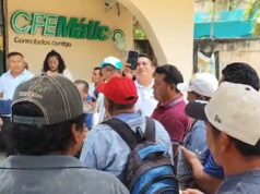Protestan delegados de José María Morelos ante la CFE, por apagones de cuatro días
