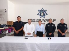 Reconoce Blanca Merari a policías padres de familia durante festejo por el Día del Padre en Puerto Morelos