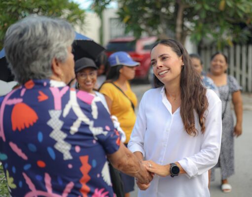 En territorio, Ana Paty Peralta defiende y difunde la Cuarta Transformación