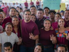 Gino Segura refrenda la unidad de Morena con recorrido y asambleas informativas en Bacalar