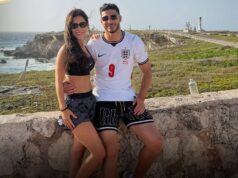 Vacaciona Raúl Jiménez en Isla Mujeres