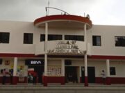 Cierra Nivardo Mena el Palacio Municipal, previo a mitin de Eugenio Segura