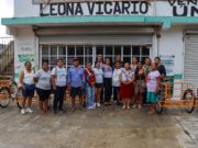 Entrega Blanca Merari triciclos de carga a familias de Leona Vicario