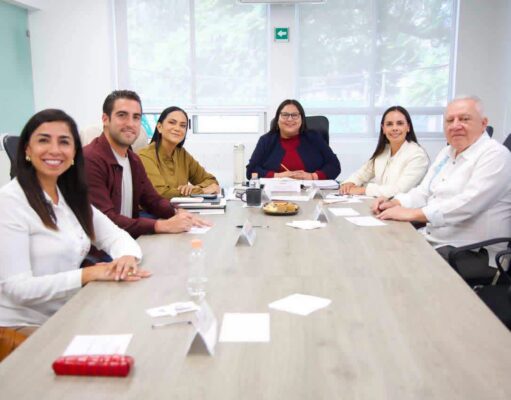 Se reúnen los 4 aspirantes a coordinador estatal con dirigencia nacional de Morena