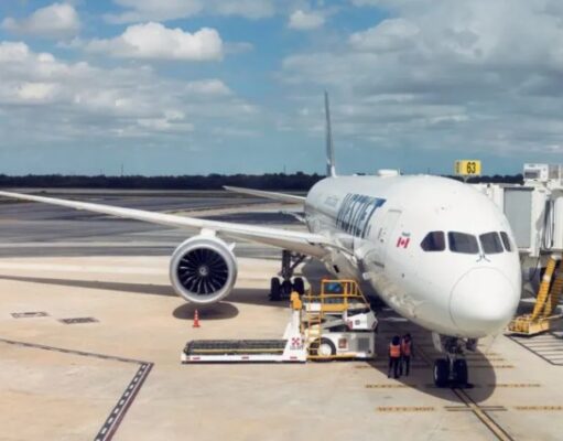 Huelga de Westjet causó la cancelación de 11 vuelos a Cancún