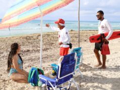 Fortalece Cancún vigilancia con guardavidas para garantizar playas seguras a visitantes