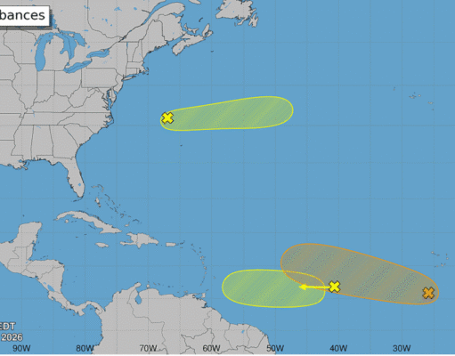 Aumenta NHC vigilancia ante posible formación de depresión tropical que avanza hacia el Atlántico