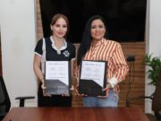 Firma Blanca Merari convenio de colaboración con «Equinos contigo»