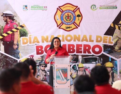 Reconoce Blanca Merari la valentía y entrega de los bomberos de Puerto Morelos