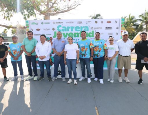 Premia Blanca Merari a ganadores de la carrera “Juventud Activa”