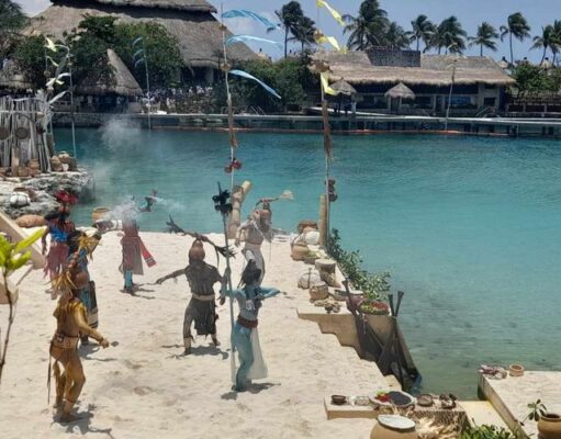 Xcaret sufre golpe judicial y le prohíben usar símbolos mayas