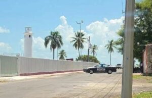 Detienen a 4 policías por desaparición de 3 jóvenes en Chetumal