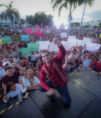 Llama Eugenio Segura a la unidad dentro de Morena