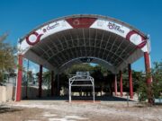 Entrega Mara Lezama nuevo domo a más de 500 estudiantes de secundaria técnica “8 de Octubre”, en Cancún