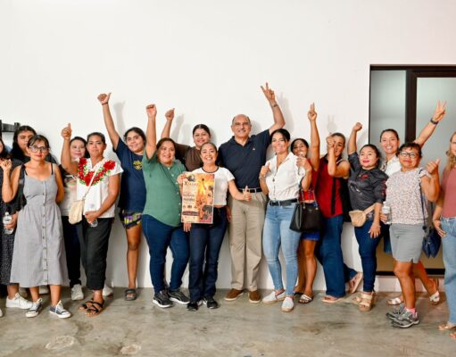 Convive Jorge Portilla con coordinadoras de la rodada La Xtabay, Saci MTB