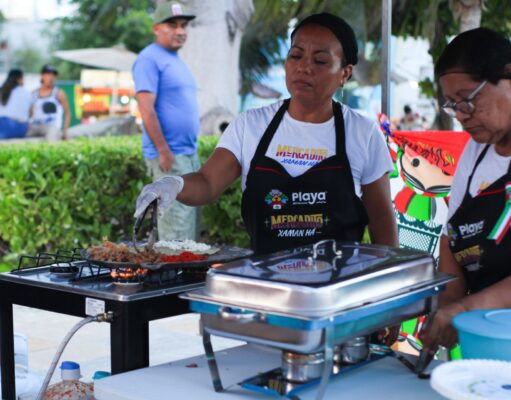 Gobierno de Playa del Carmen impulsa el consumo local con la “Kermés Semana Patria Gastronómica»