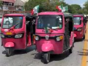 Protestan mototaxistas de Cancún, luego de incendio de dos vehículos