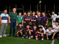 Convive Jorge Portilla con deportistas de la zona de transición