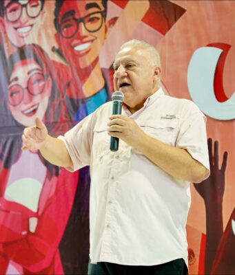 Reitera Rafael Marín que rumores sobre declinación: “Son una soberana mentira”