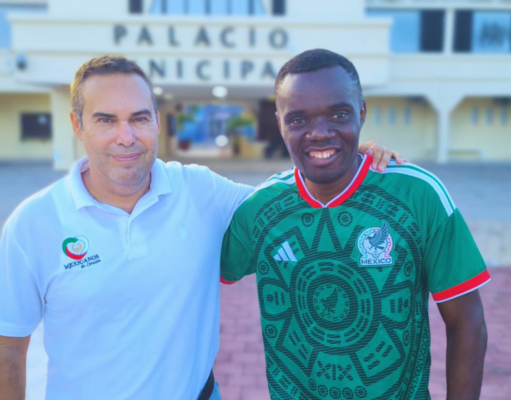 Mexicanos naturalizados en Playa del Carmen, excluidos de cargos como el DIF y la policía municipal