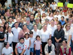 Ana Paty Peralta inicia gira de rendición de cuentas en Villas Otoch Paraíso
