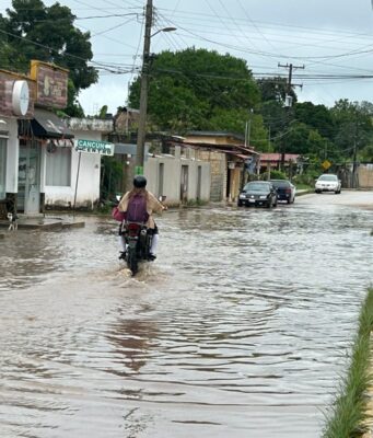 Lluvias evidencian falta de obras viales en Kantunilkín