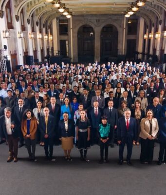 Participa Mara Lezama en reunión con la presidenta para revisar avances del programa Vivienda para el Bienestar