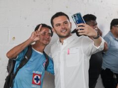 Fortalece Pablo Bustamante su cercanía con comerciantes de Cancún